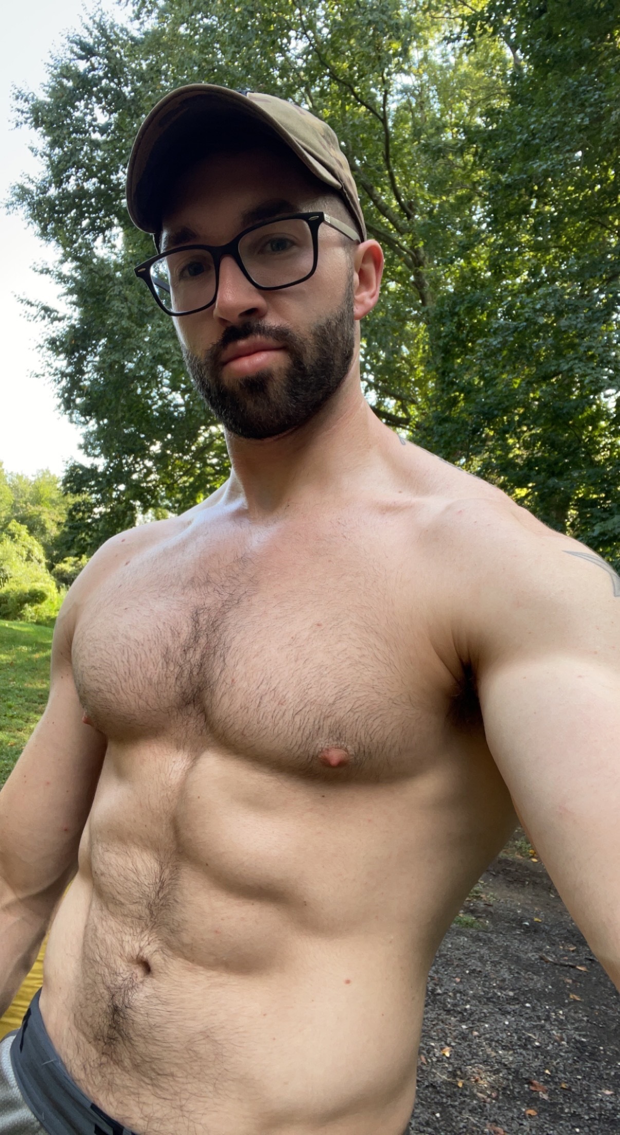 farmer_b28OnlyFans avatar